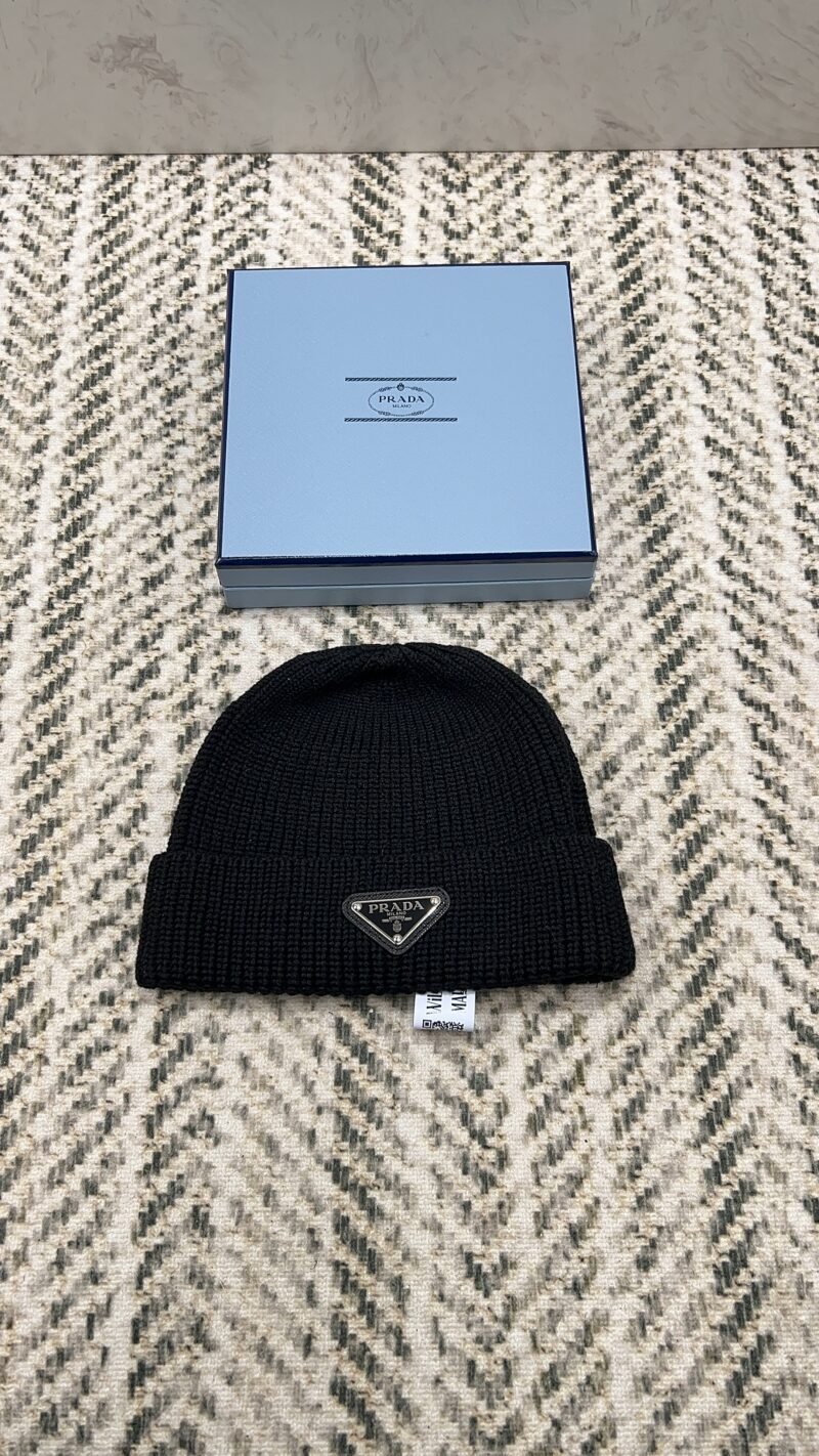 Prada  Beanie Black